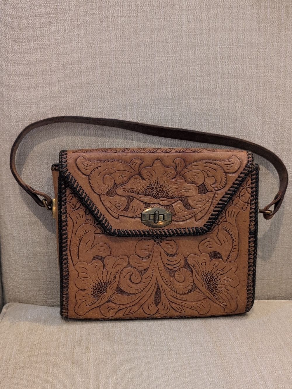 Hand‑Tooled Brown Floral Leather Shoulder Bag Boho Western Cowgirl